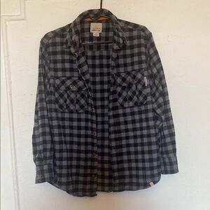Field & Stream Black and Gray Casual Button Down Shirt